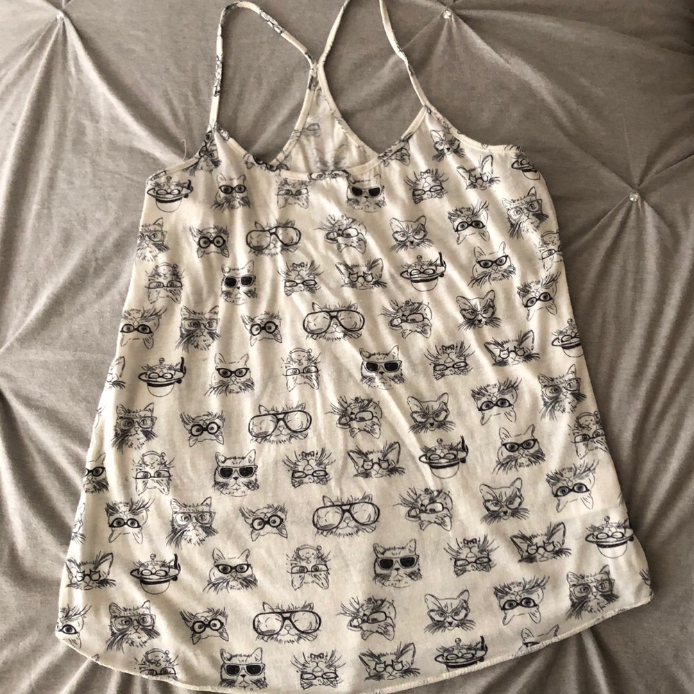 Urban Outfitters razor cat tank. Size L